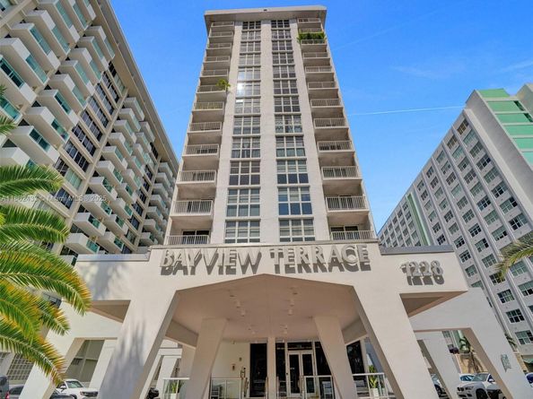 1228 West Ave 201, Miami Beach FL 33139
