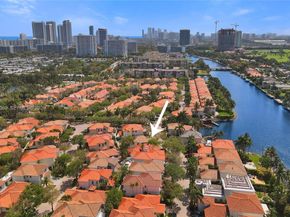 1459 Shoreline Way, Hollywood FL 33019