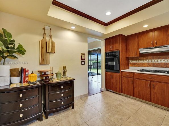 11000 NW 20th St, Pembroke Pines FL 33026