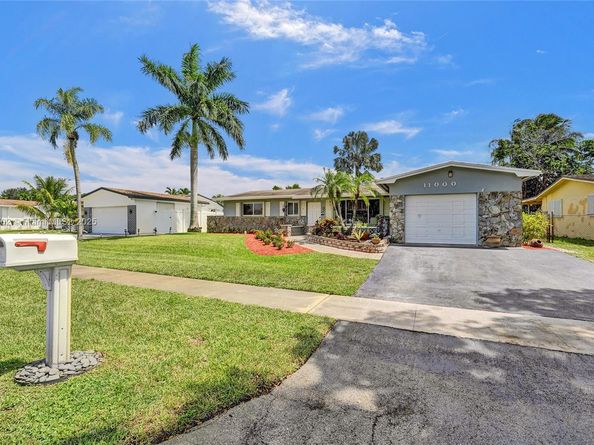 11000 NW 20th St, Pembroke Pines FL 33026