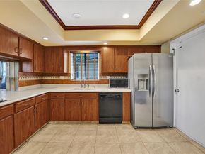 11000 NW 20th St, Pembroke Pines FL 33026