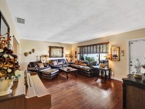 11000 NW 20th St, Pembroke Pines FL 33026