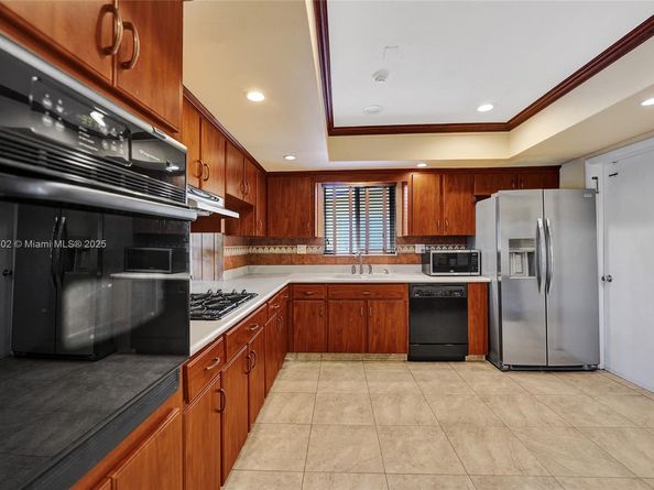 11000 NW 20th St, Pembroke Pines FL 33026