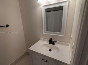 7981 SW 152nd Ave 1703, Miami FL 33193