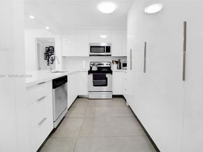 8860 SW 123rd Ct K201, Miami FL 33186