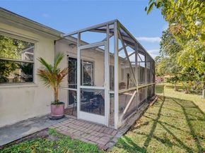 4927 NW 55th Ct, Tamarac FL 33319