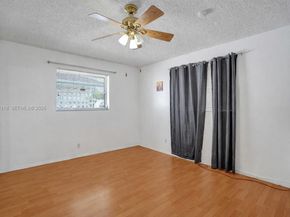 4927 NW 55th Ct, Tamarac FL 33319