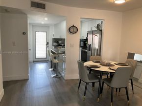 9010 Sunrise Lakes Blvd 304, Sunrise FL 33322