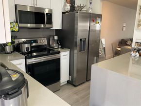 9010 Sunrise Lakes Blvd 304, Sunrise FL 33322