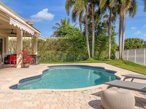 766 Sunflower Cir, Weston FL 33327
