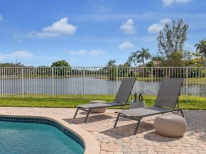 766 Sunflower Cir, Weston FL 33327