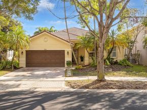 766 Sunflower Cir, Weston FL 33327