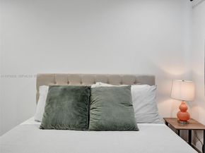 417 SW 15th St, Fort Lauderdale FL 33315