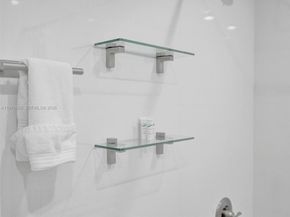 417 SW 15th St, Fort Lauderdale FL 33315