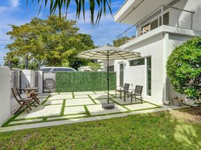 417 SW 15th St, Fort Lauderdale FL 33315