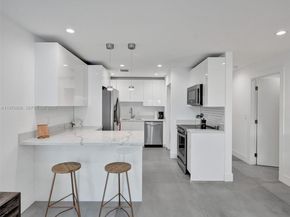 417 SW 15th St, Fort Lauderdale FL 33315