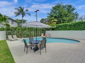 417 SW 15th St, Fort Lauderdale FL 33315