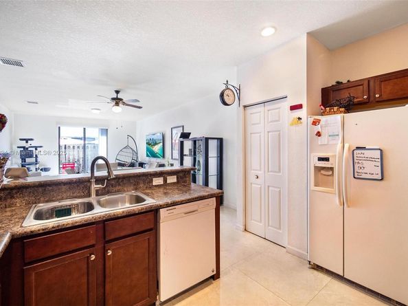 22777 SW 93rd Ct, Cutler Bay FL 33190