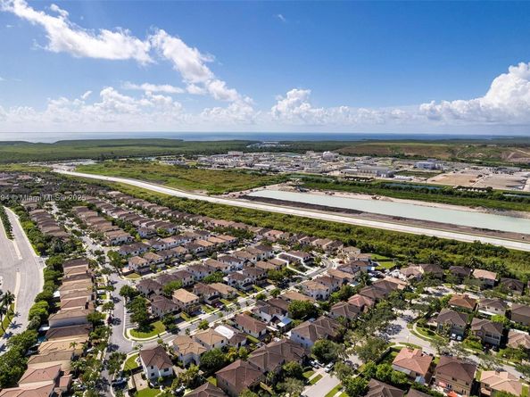 22777 SW 93rd Ct, Cutler Bay FL 33190