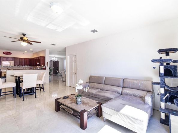 22777 SW 93rd Ct, Cutler Bay FL 33190