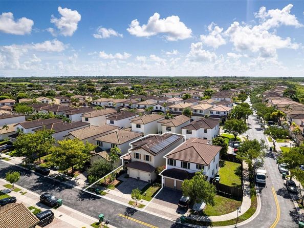 22777 SW 93rd Ct, Cutler Bay FL 33190