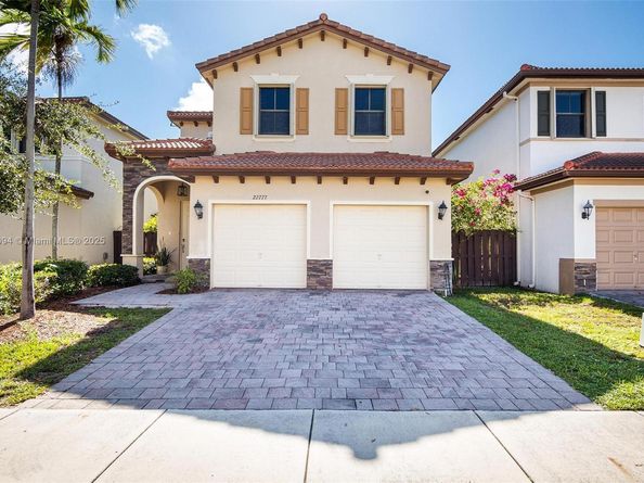 22777 SW 93rd Ct, Cutler Bay FL 33190