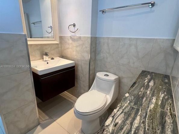 1340 Lincoln Rd 705, Miami Beach FL 33139