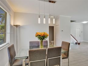 1462 Sabal Trl, Weston FL 33327