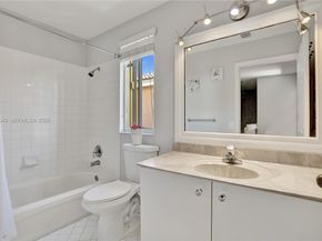 1462 Sabal Trl, Weston FL 33327