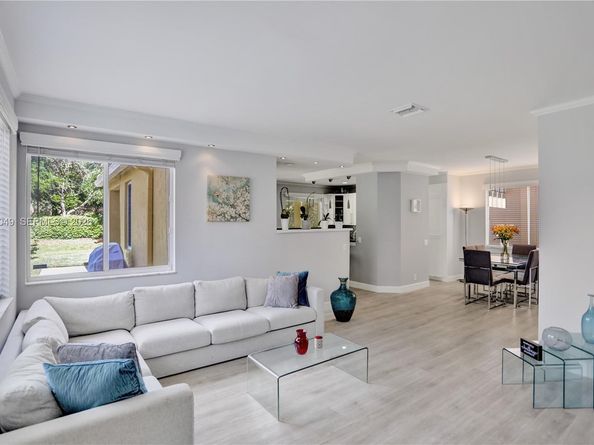 1462 Sabal Trl, Weston FL 33327