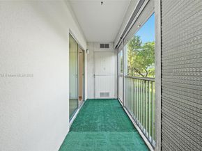 13255 SW 9th Ct 211G, Pembroke Pines FL 33027