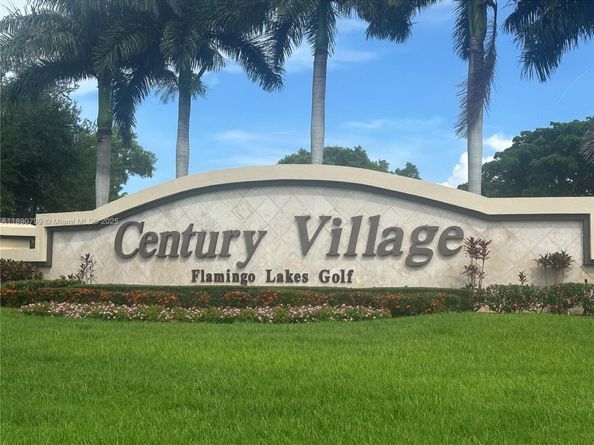 13255 SW 9th Ct 211G, Pembroke Pines FL 33027