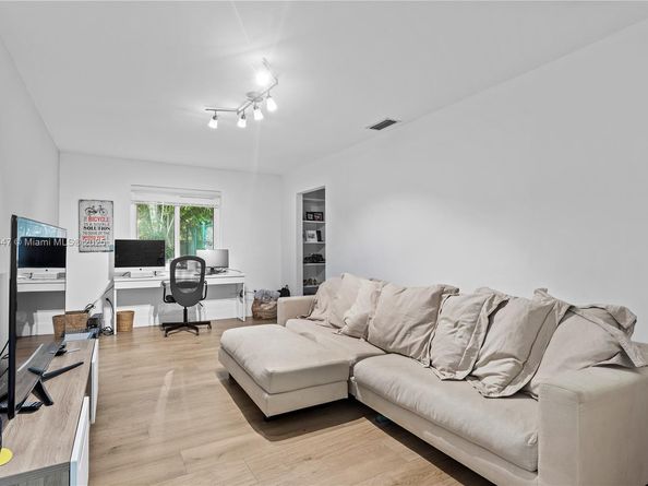 13551 SW 62nd Ave, Pinecrest FL 33156