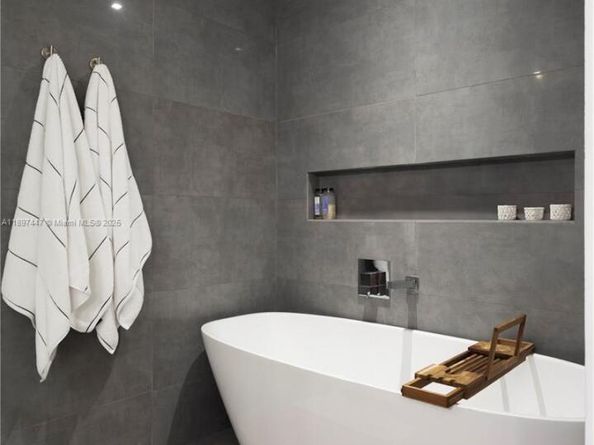 13551 SW 62nd Ave, Pinecrest FL 33156