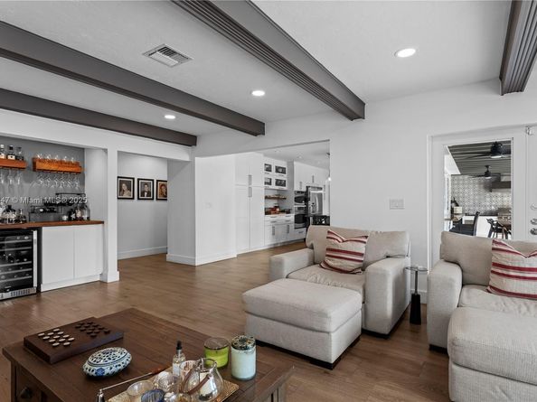 13551 SW 62nd Ave, Pinecrest FL 33156