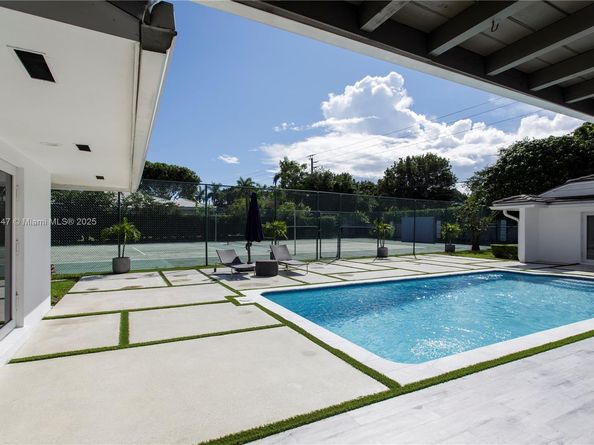 13551 SW 62nd Ave, Pinecrest FL 33156