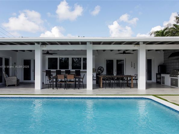 13551 SW 62nd Ave, Pinecrest FL 33156