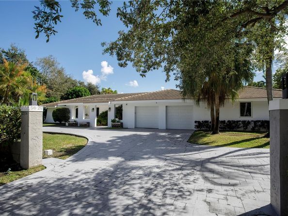 13551 SW 62nd Ave, Pinecrest FL 33156