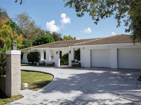 13551 SW 62nd Ave, Pinecrest FL 33156