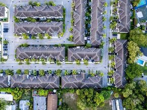 1630 SW 28th St, Fort Lauderdale FL 33315