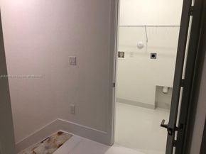 1630 SW 28th St, Fort Lauderdale FL 33315