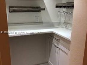 1630 SW 28th St, Fort Lauderdale FL 33315