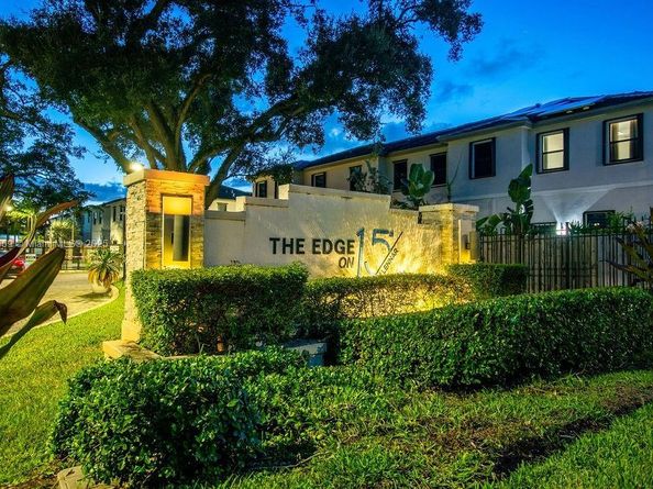 1630 SW 28th St, Fort Lauderdale FL 33315