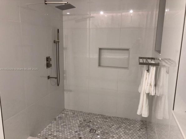 1630 SW 28th St, Fort Lauderdale FL 33315