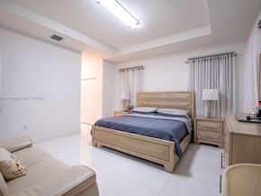 1630 SW 28th St, Fort Lauderdale FL 33315