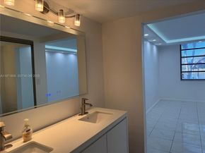 1101 Colony Point Cir 102, Pembroke Pines FL 33026