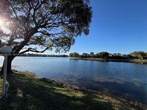 1101 Colony Point Cir 102, Pembroke Pines FL 33026