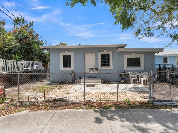1006 NW 112th Ter, Miami FL 33168