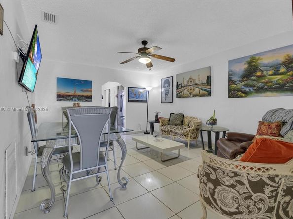 1006 NW 112th Ter, Miami FL 33168