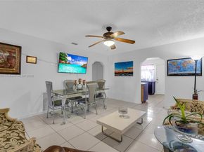 1006 NW 112th Ter, Miami FL 33168